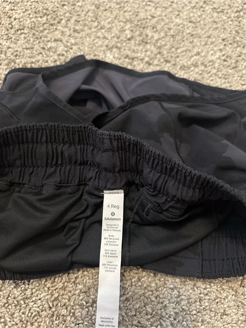 Lululemon Hotty Hot Short